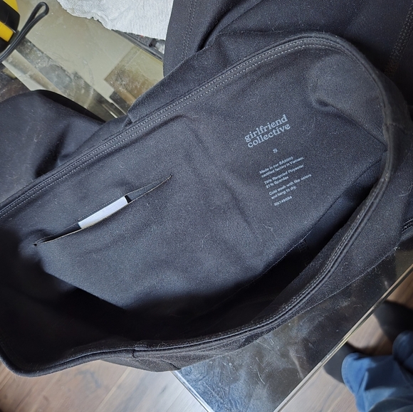 Girlfriend Collective Black High-Rise Bike Short - Picture 4 of 6